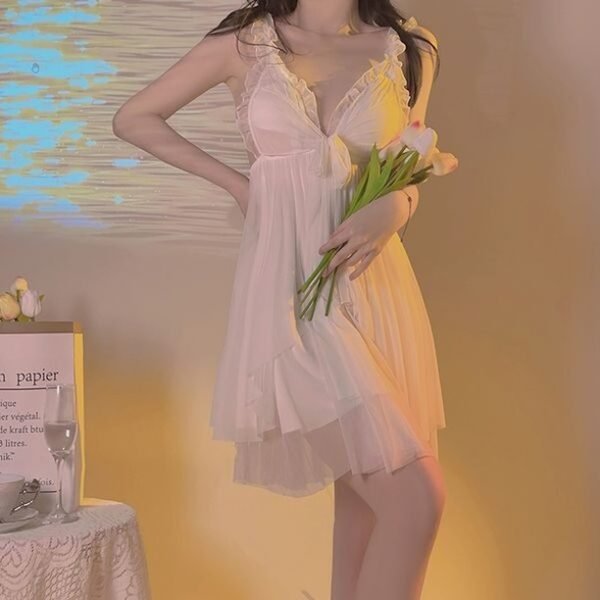 Elegant Paper Lace Nightwear - Image 7