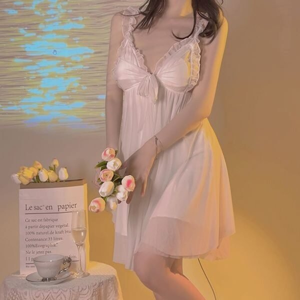 Elegant Paper Lace Nightwear - Image 8