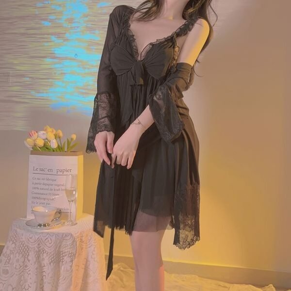 Elegant Paper Lace Nightwear - Image 15
