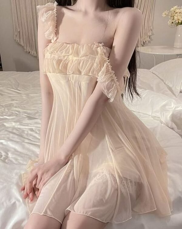 Enchanting Lace Seduction Sleepwear Set – Silk & Lace Fusion - Image 5